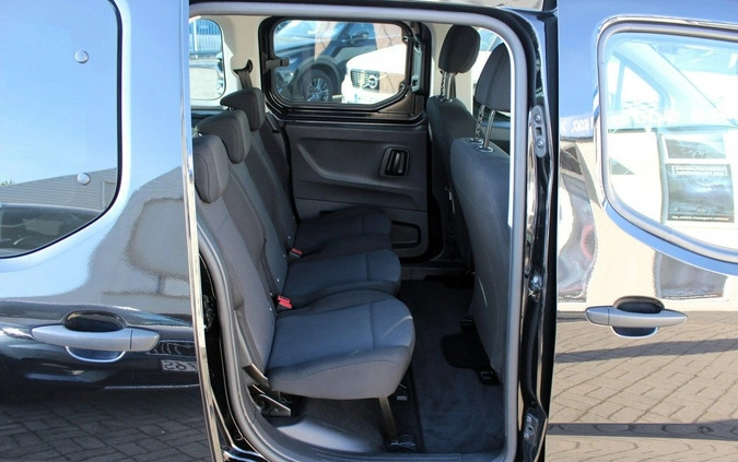Toyota Proace City Verso cena 65900 przebieg: 116000, rok produkcji 2020 z Jasło małe 326